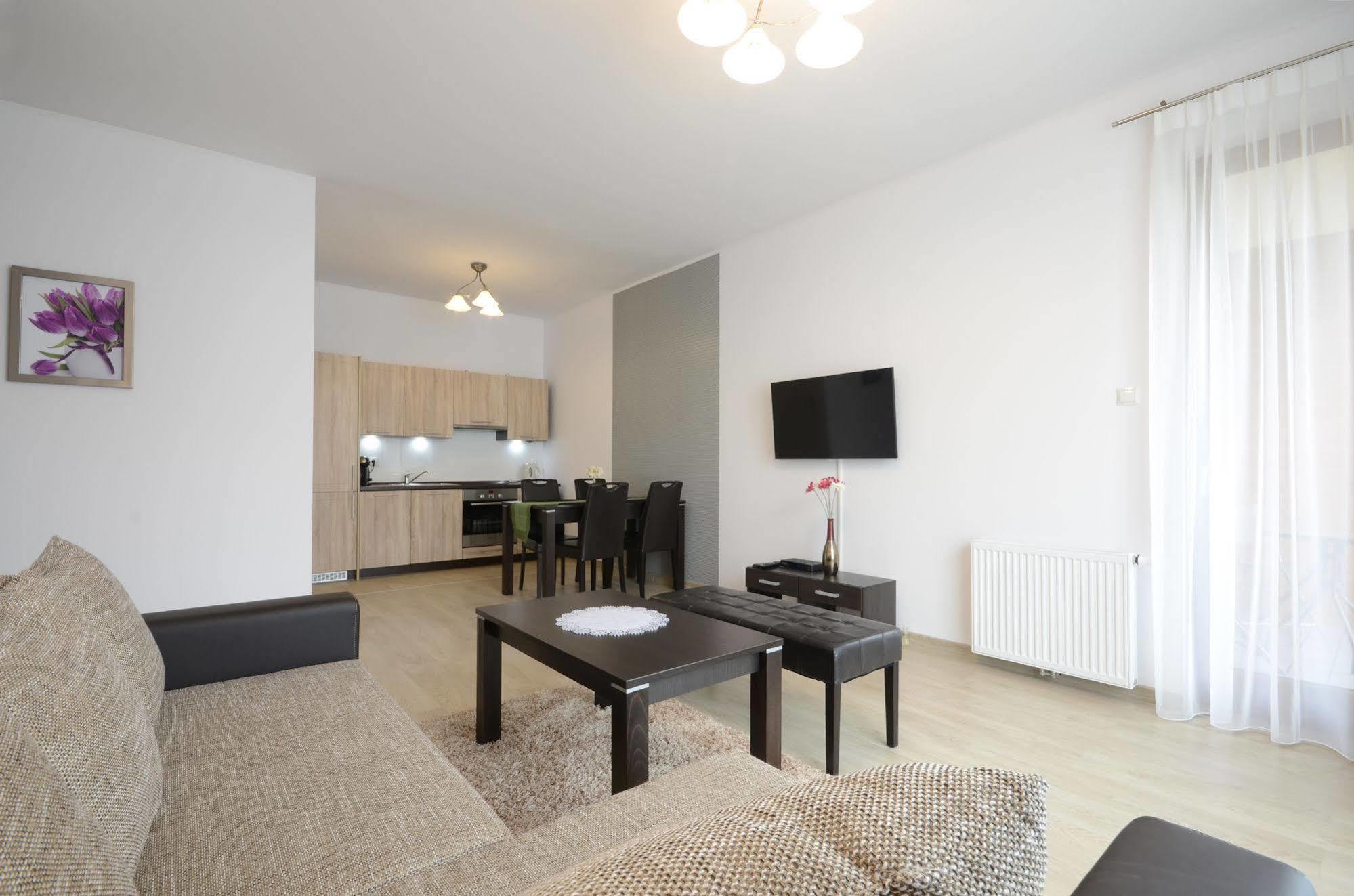 Dom & House - Apartamenty Nowe Orlowo Gdynia Dış mekan fotoğraf